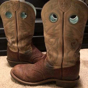 Ariat Heritage Riding Western Boots 🌻